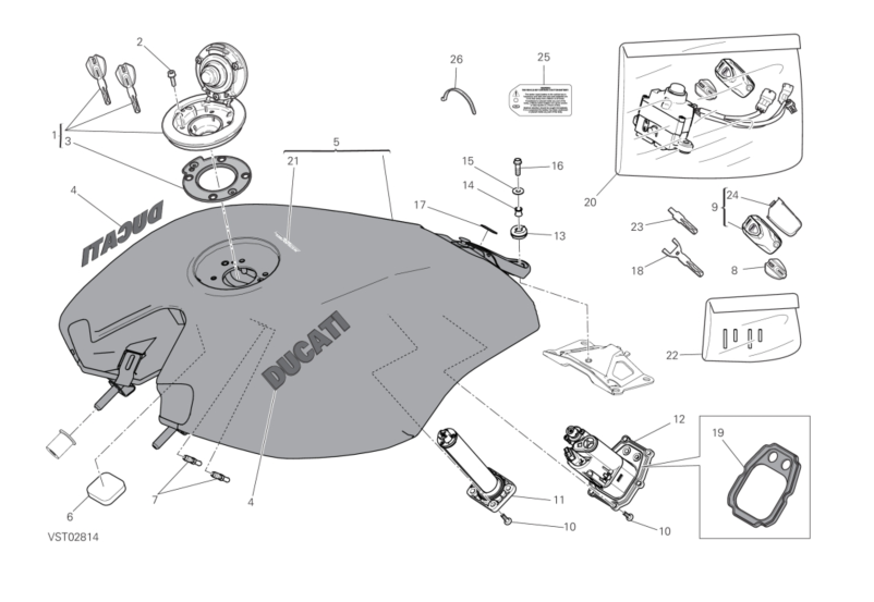 032 FUEL TANK (18/30)